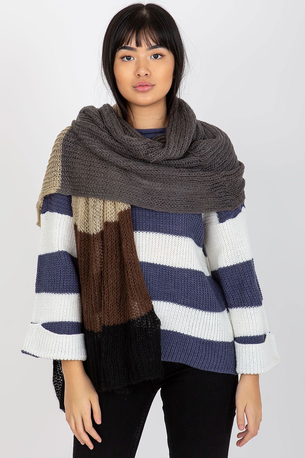 Oppdag vårt utvalg av stilfulle  Sjal - AT til dame i ulike størrelser og kvalitetsmaterialer – perfekte til jobb; fritid og alle dager. Rask levering og gode priser hos MS Stylehaven. se mer!