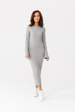 Ribbestrikket midikjole med lange ermer – Roco Fashion fra MS StyleHaven, størrelse 40, med long, bukselengde long, kjolelengde midi, kjolestil pencil; sweater
