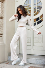 Ribbed Elegance – Roco Fashion Kort Bluse fra MS StyleHaven, størrelse 40, med long, bukselengde long, kjolelengde midi, kjolestil wrap