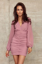 Drapert minikjole med V-utringning – Roco Fashion fra MS StyleHaven, størrelse 38, med long, bukselengde long, kjolelengde mini, kjolestil sheath; a-line