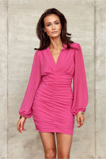 Drapert minikjole med V-utringning – Roco Fashion fra MS StyleHaven, størrelse 40, med long, bukselengde long, kjolelengde mini, kjolestil sheath; a-line