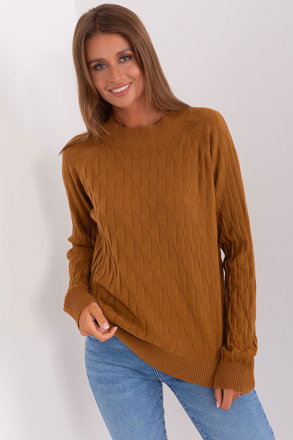 Oppdag vårt utvalg av stilfulle Beige 2 Jumper AT til dame i ulike størrelser og kvalitetsmaterialer - perfekte til jobb, fritid og alle dager. Rask levering og gode priser hos MS Stylehaven. se mer!